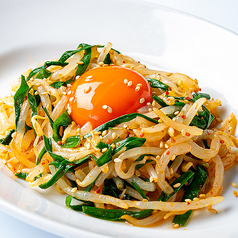 ニラともやしのやみつきナムル