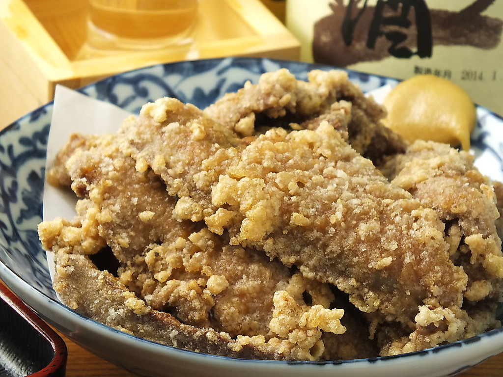 お肉屋さんだからできる鮮度抜群、カリッカリのレバーフライはぜひ一度食べてみて☆