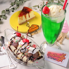 ≪カフェタイムも大人気◎≫当店自慢の見た目の楽しめるスイーツが充実のラインナップ♪の写真