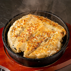 鉄板餃子
