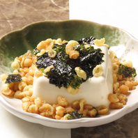 お酒が進むメニューございます♪