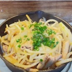 牛バラ肉と青ネギの甘辛炒め