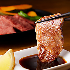 韓国料理 豚ブザ 新宿2号店特集写真1