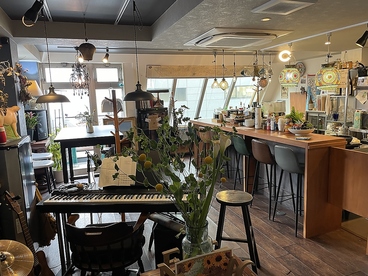 Wine Cafe omori ワインカフェ オオモリ 本店の雰囲気1