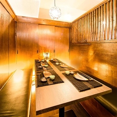 団体様での大宴会をご予定でしたら、食右衛門‐くえもん‐ 北朝霞・朝霞台店を是非ご利用ください。最大90名までご着席できる広々とした店内で心置きなくお料理とお酒をお楽しみいただけます。ご相談等気軽にご連絡ください。
