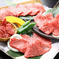 韓国料理 豚ブザ 新宿2号店特集写真1