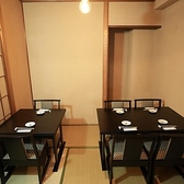 ふすまで仕切れるテーブル席は個室としての利用も可能。最大23名様までご利用いただけます。人数やシーンに合わせてレイアウトの変更も承りますので、まずはお気軽にご相談ください。