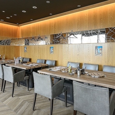 エイス シー オイスターバー＆グリル ルクア大阪店の特集写真