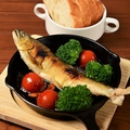 料理メニュー写真&nbsp;焼鮎のアヒージョ