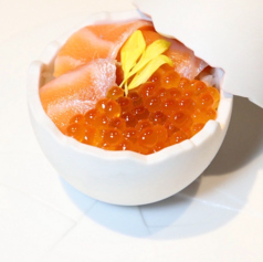 サーモンとイクラのプチ御飯