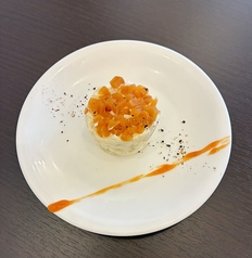 チーズと燻製がっこのポテサラ