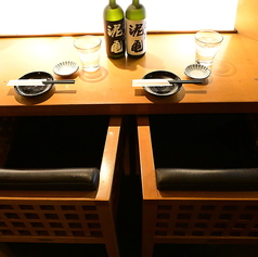 落ち着いた店内で、今宵も一杯、二杯…。