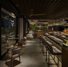 【テーブル席】２名様×１４席