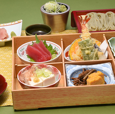 みやびセット(半へぎそば付)