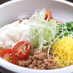 ネバトロ冷麺