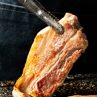 お肉はお任せください！