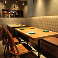 4名掛けのソファー席も大人気◎