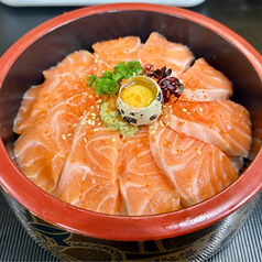 サーモン丼980円