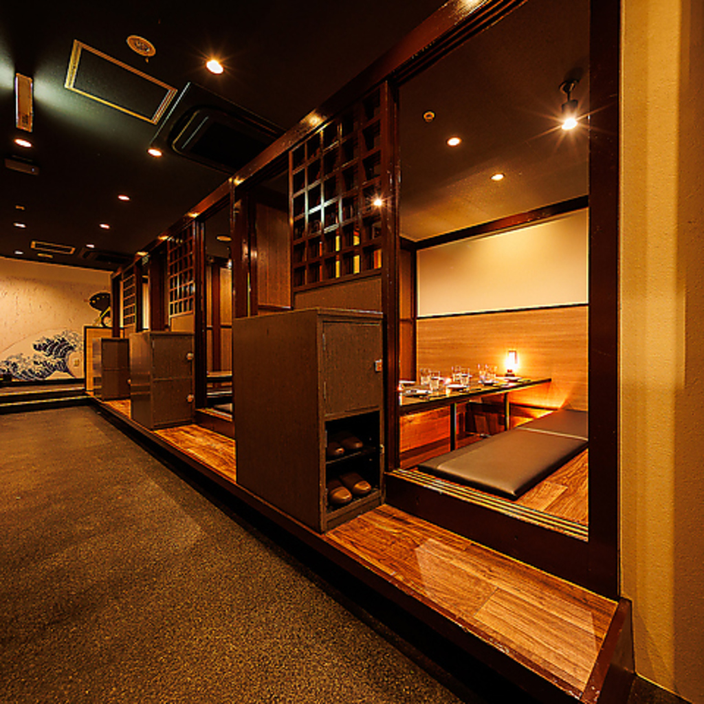 海浜幕張で個室居酒屋をお探しなら漁一 海浜幕張店まで。飲み放題付きコース有り！貸切もOK！