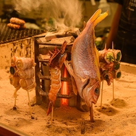 《めんそ～れ♪》沖縄県産あぐー豚や海鮮を炭火焼で堪能