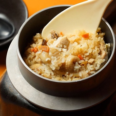 炊きたて釜飯 鶏釜飯