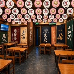 寿司と焼き鳥の すし鳥商店 北千住店の雰囲気3