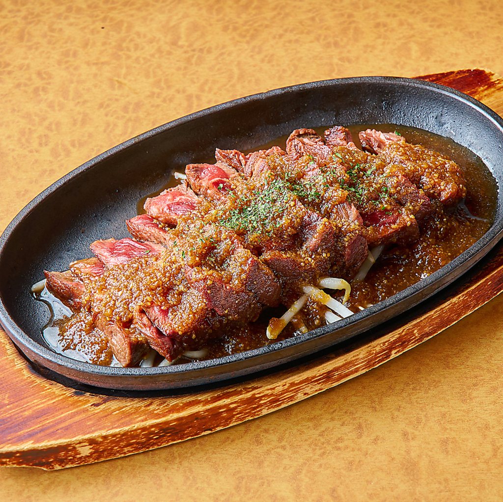 俺んちの鉄板牛ステーキ＊肉名物  数量限定！！！