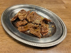 プルプル牛すじ焼き