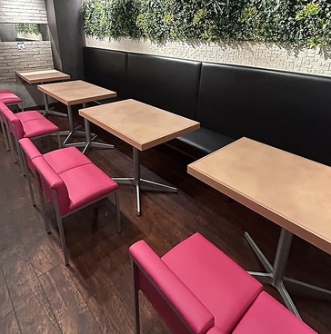 IZAKAYA 佑助　本町本店の雰囲気1