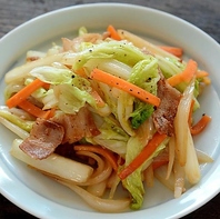 肉野菜炒め【野菜たっぷり定番の旨さ】