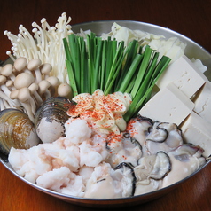 《海鮮醤油だし》カキもつ鍋