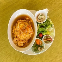 ふぁみりー居酒屋　だんらんのおすすめランチ1