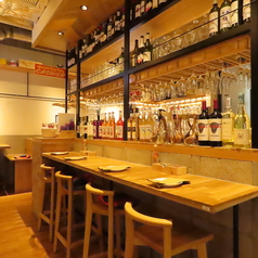 仕事帰りのサク飲みやデートなどに◎