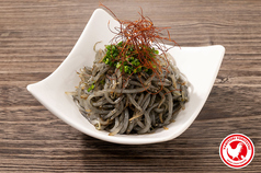 黒いもやしナムル