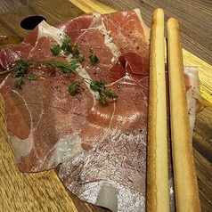 ハモンセラーノ&サラミ グリッシーニ付き