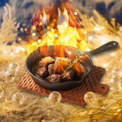 アンガス牛のサイコロステーキ 炎の鉄板焼き