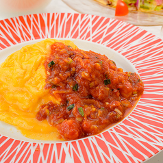 名物 エビチリオムライス