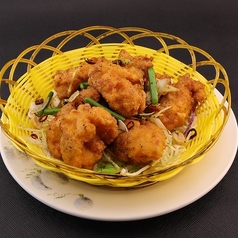 【おすすめの一品!!】鶏肉の黒胡椒揚げ