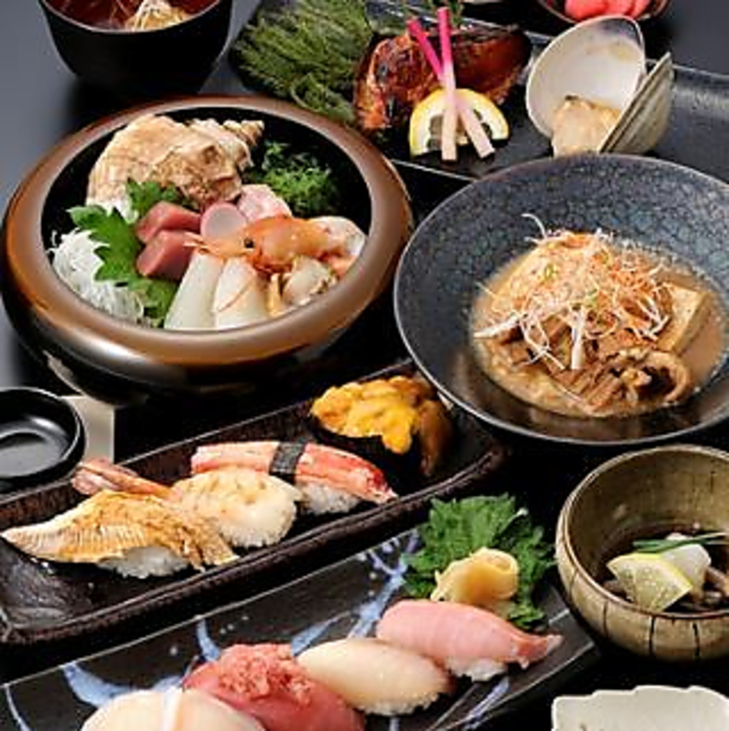 八戸駅前人気店です♪旬な食材を使用した酒肴をご賞味くださいませ。