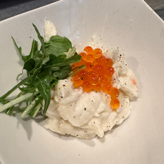 イクラ乗せポテサラ