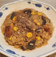鰻とコーンの焼きめし