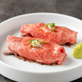 料理メニュー写真&nbsp;黒毛和牛寿司（2貫）