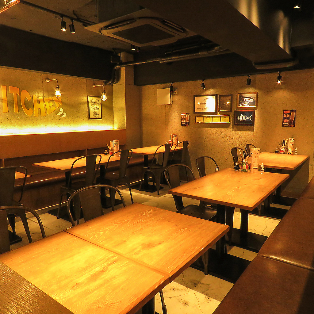 気軽に美味しいお肉がお腹いっぱい食べられるお洒落でリーズナブルな肉バル新橋駅近♪