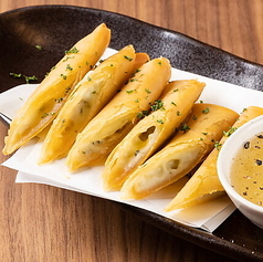 ゴルゴンゾーラの春巻き