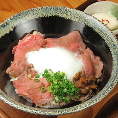 炙りローストビーフ丼