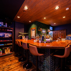 《お1人様でも気兼ねなくご利用いただけるカウンター席です◎》