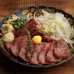 馬刺し盛り合わせ