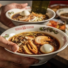 手包餃子 博多一門 天神店の特集写真