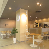 あたたかな雰囲気の店内◎女子会など様々なシーンにぜひ