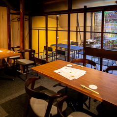 まんざら亭 NISHIKI 四条烏丸の雰囲気3